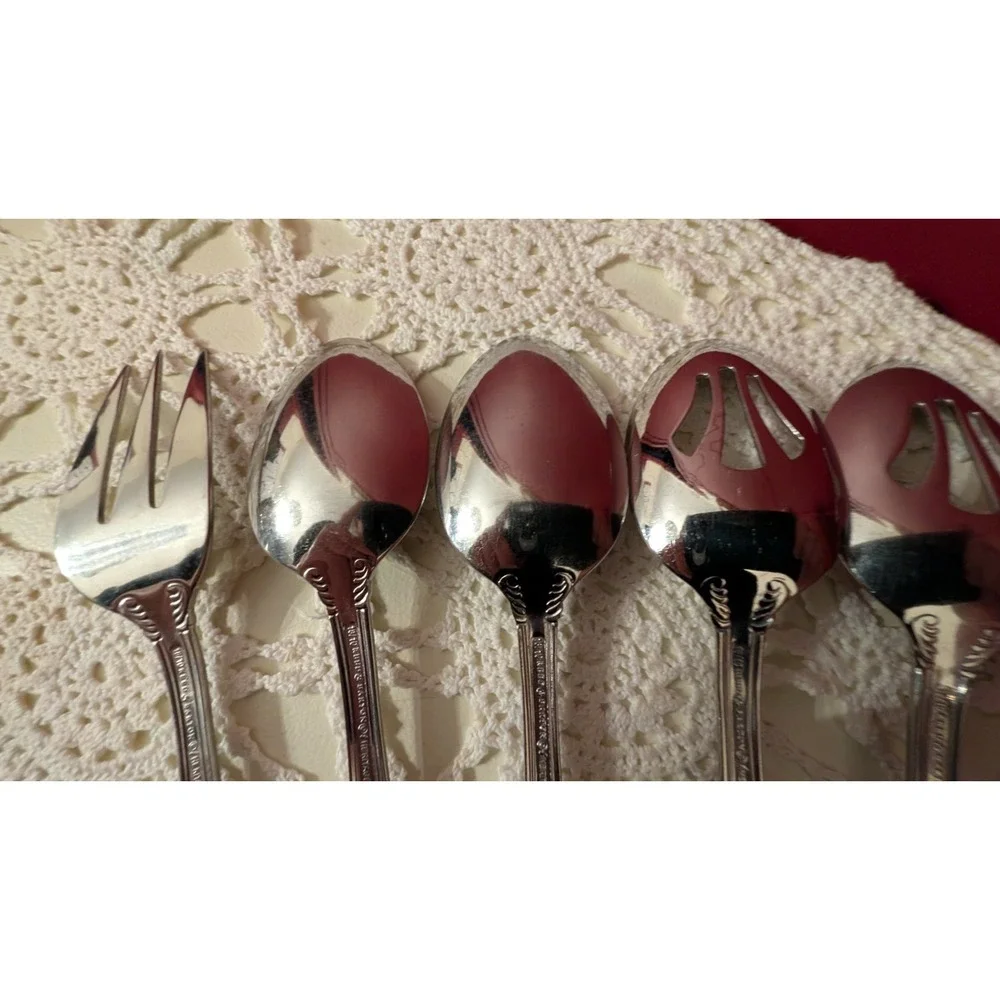 (5) 18/10 Reed & Barton Marlborough Heritage Stainless Serving Set Spoons Fork